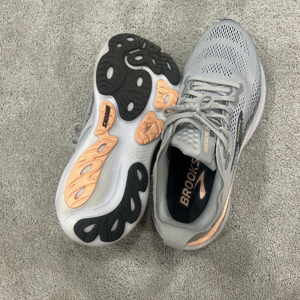 Brooks Adrenaline GTS 25 Running Shoes